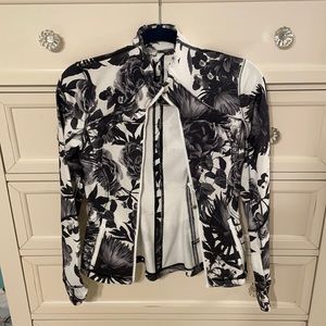 lululemon work out jacket